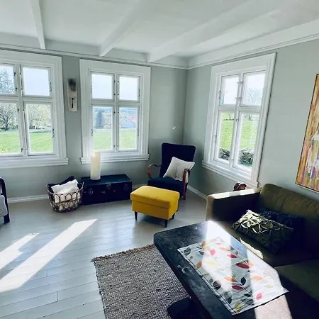 Ferienhaus Idyllisk Pa Lista