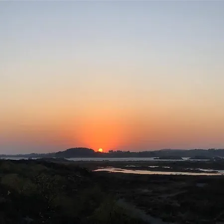 Idyllisk Pa Lista 度假居 *